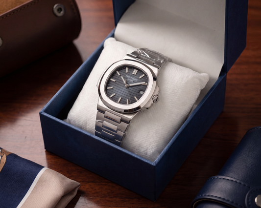 Luxury Stainless Steel Patek Philippe Nautilus Style Watch – Black Dial with Date Window