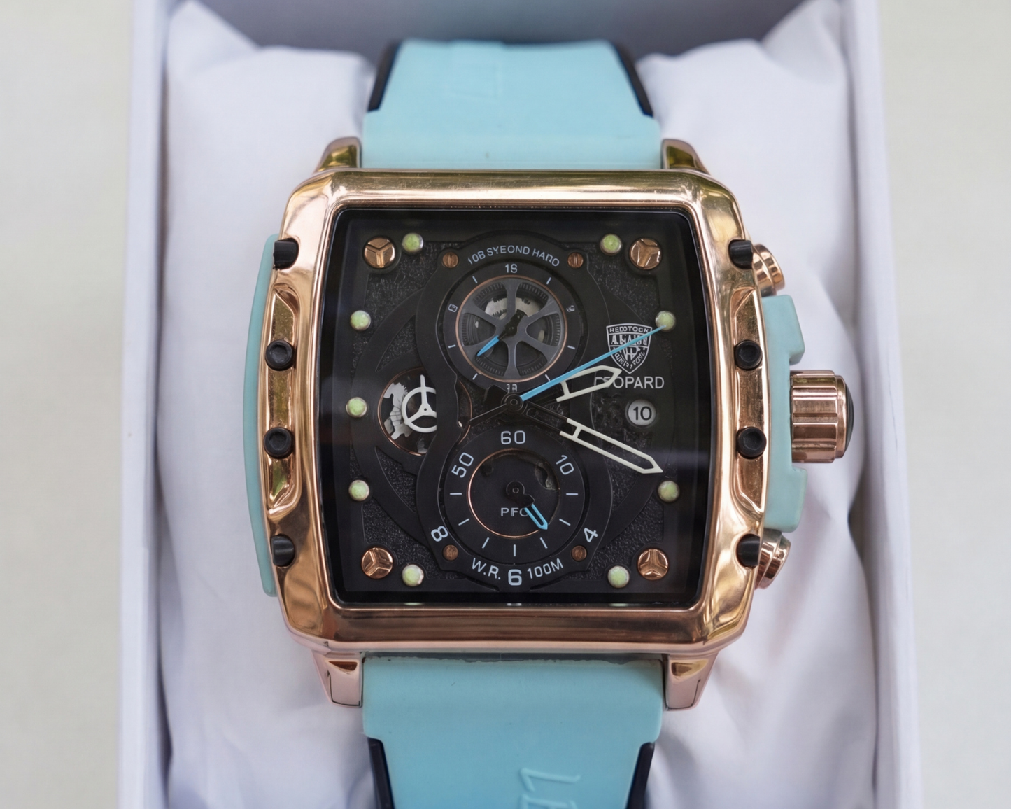 Leopard Men's Luxury Sport Watch – Rose Gold Square Case with Cyan Silicone Strap