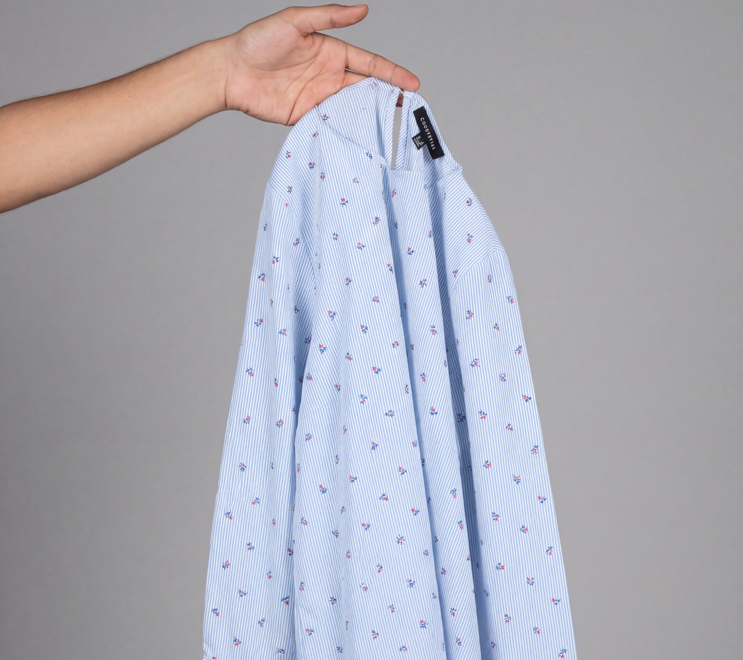 Cortefiel Women's Light Blue Striped Ditsy Floral Blouse with Ruffle Cuffs