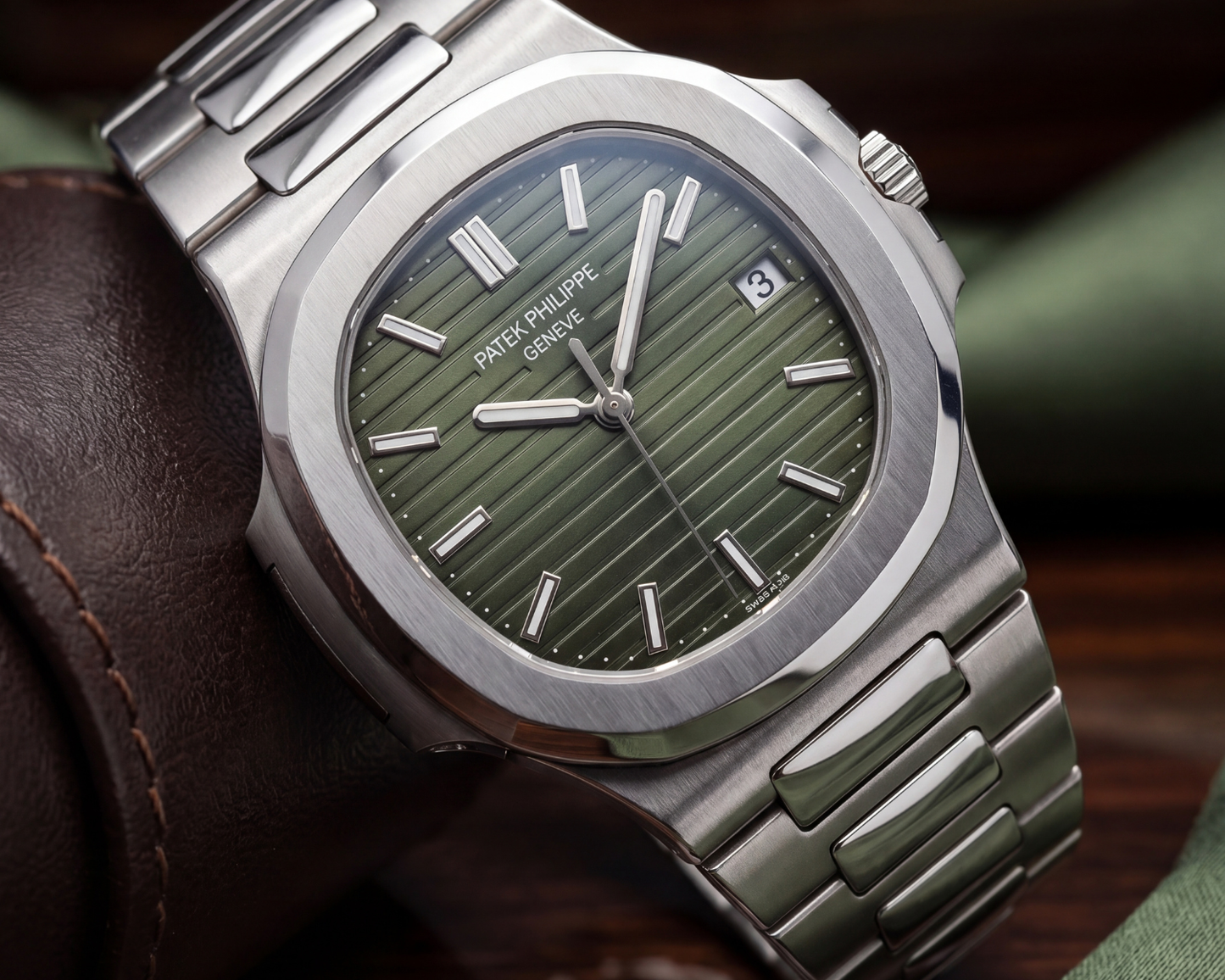 Patek Philippe Nautilus (Green Dial) Stainless Steel Watch