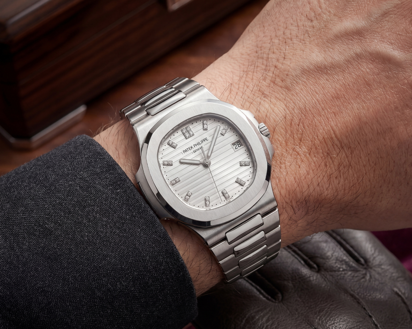 Patek Philippe Nautilus Stainless Steel with WhiteDial
