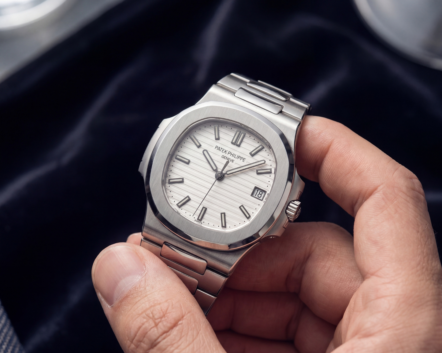 Patek Philippe Nautilus Stainless Steel with WhiteDial